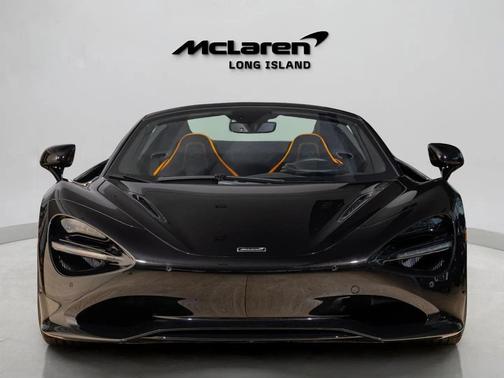 2026 McLaren 750S Base