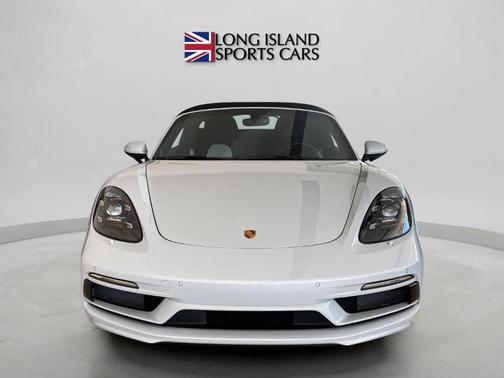 Ice 2025 Porsche 718 Boxster S