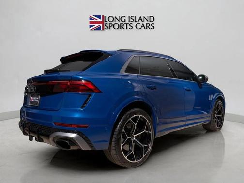 2025 Audi RS Q8 4.0T quattro