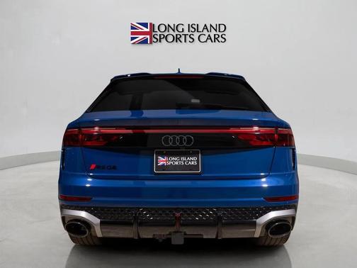 2025 Audi RS Q8 4.0T quattro