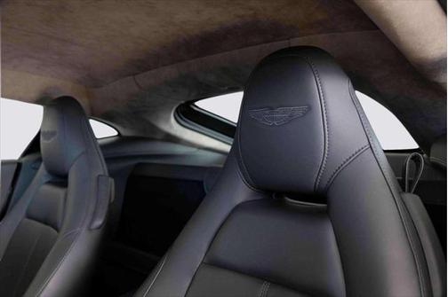 2020 Aston Martin Vantage Base