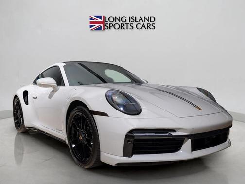 2022 Porsche 911 Turbo S