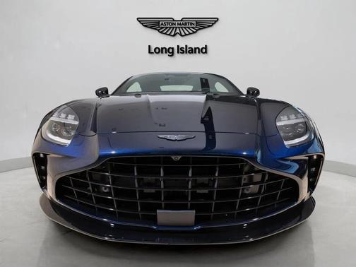 2026 Aston Martin Vantage Base