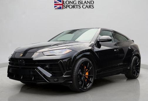 2023 Lamborghini Urus S
