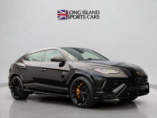2023 Lamborghini Urus S