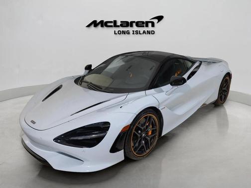 2026 McLaren 750S Base