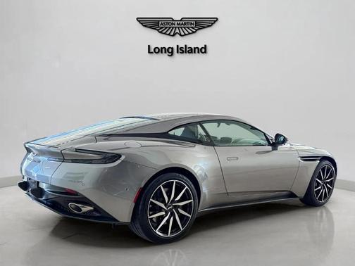 Tungsten Silver 2022 Aston Martin DB11 V8