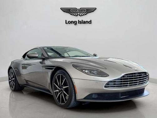 Tungsten Silver 2022 Aston Martin DB11 V8