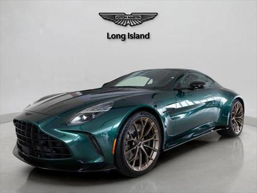 2025 Aston Martin Vantage Base