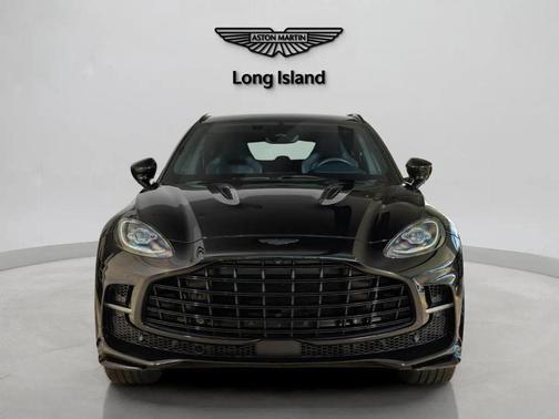 2025 Aston Martin DBX 707