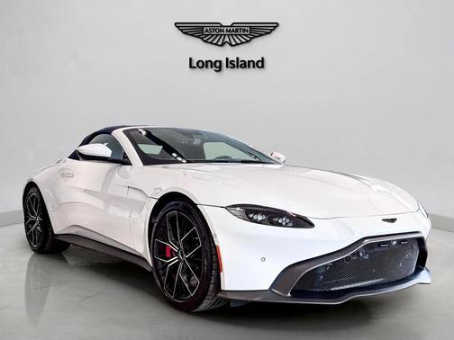 2023 Aston Martin Vantage 