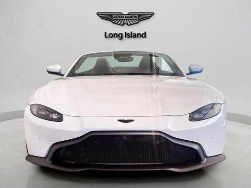 2023 Aston Martin Vantage 