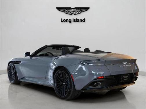 2025 Aston Martin DB12 Volante