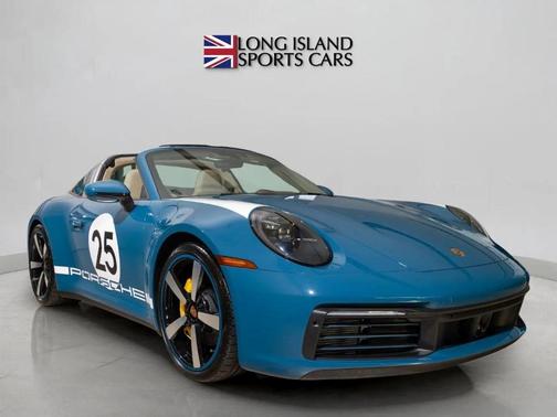 2021 Porsche 911 Targa 4S