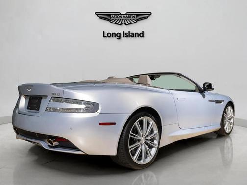 2014 Aston Martin DB9 Volante