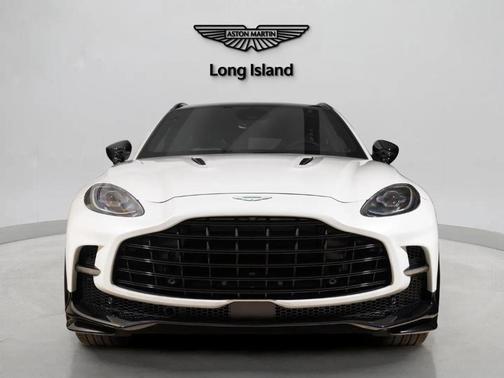 2025 Aston Martin DBX 707