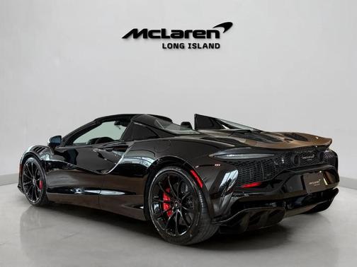 Onyx Black 2026 McLaren Artura SPIDER