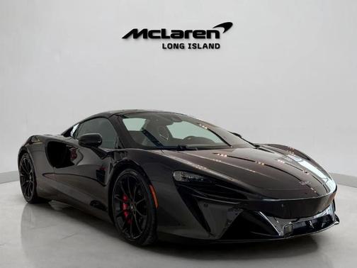 Onyx Black 2026 McLaren Artura SPIDER
