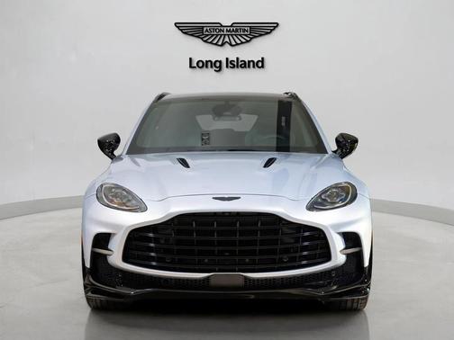 2026 Aston Martin DBX 707