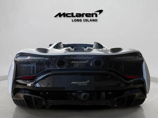 2025 McLaren Artura TechLux