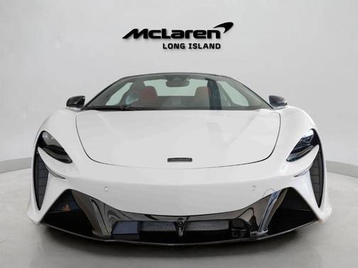 2025 McLaren Artura TechLux