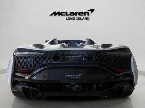 2025 McLaren Artura TechLux