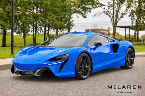 Paris Blue 2024 McLaren Artura