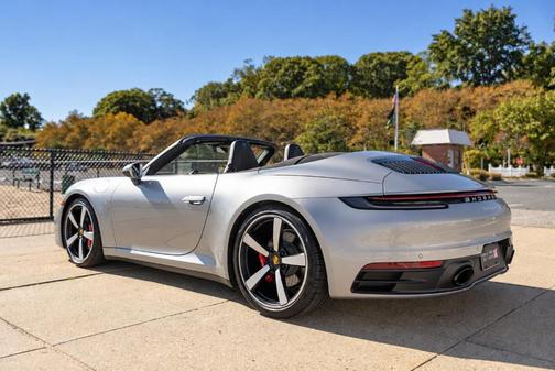 GT Silver Metallic 2020 Porsche 911 911 Carrera 4S Cabriolet