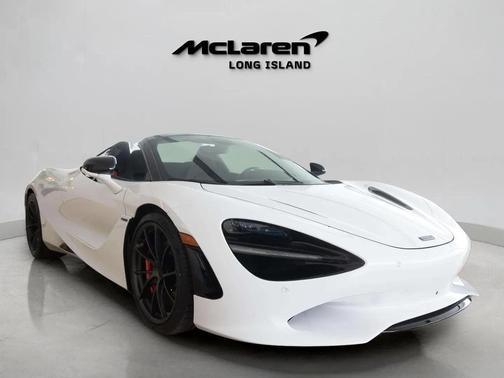 2025 McLaren 750S Base