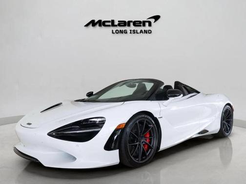 2025 McLaren 750S Base