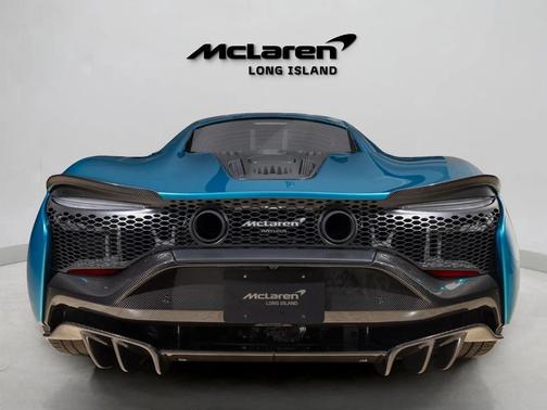2023 McLaren Artura TechLux