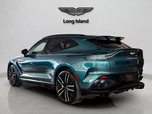 2024 Aston Martin DBX 707