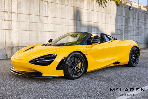 Volcano Yellow 2026 McLaren 750S Base