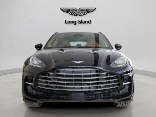 2025 Aston Martin DBX 707