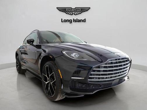 2025 Aston Martin DBX 707