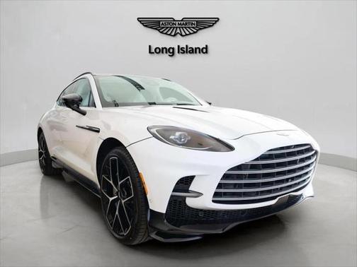 2025 Aston Martin DBX 707