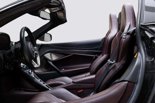 2020 McLaren 720S Luxury