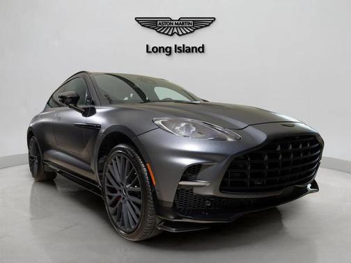 2025 Aston Martin DBX 707
