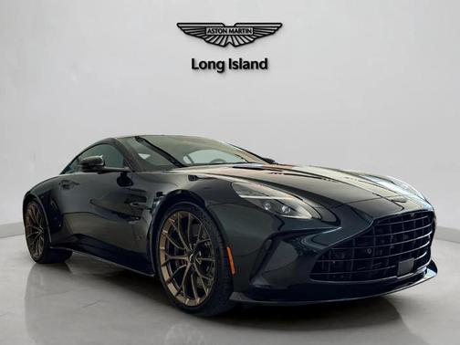 Ghillies Green 2026 Aston Martin Vantage Base