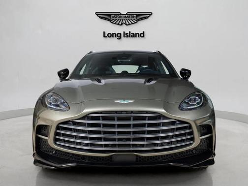 2026 Aston Martin DBX 707