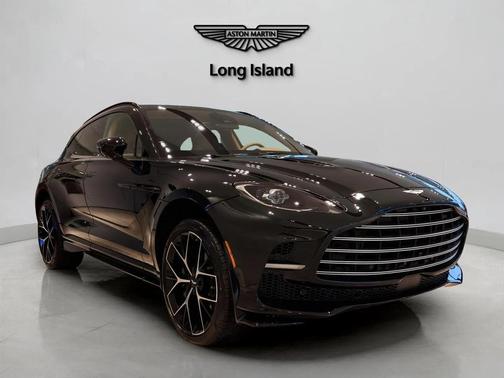 2026 Aston Martin DBX 707