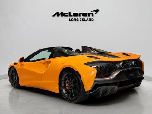 McLaren Orange 2026 McLaren Artura SPIDER