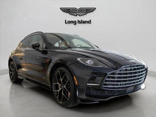 2025 Aston Martin DBX 707