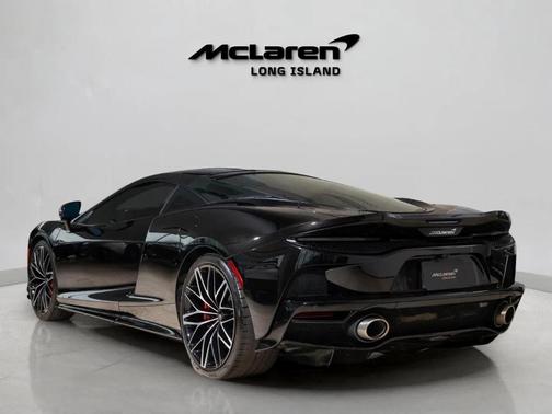 2023 McLaren GT Base