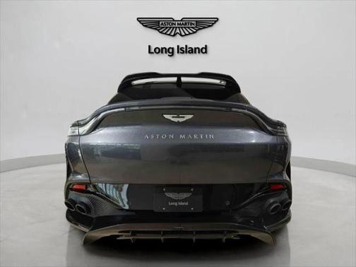 2023 Aston Martin DBX 707