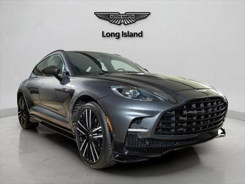 2023 Aston Martin DBX 707