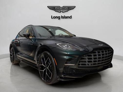 Ghillies Green 2026 Aston Martin DBX 707