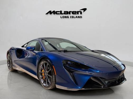 2026 McLaren Artura