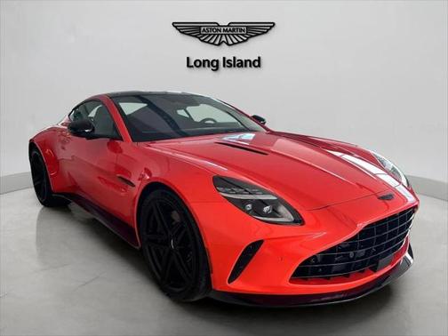 2025 Aston Martin Vantage Base