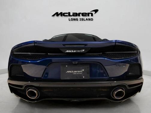 2023 McLaren GT Base